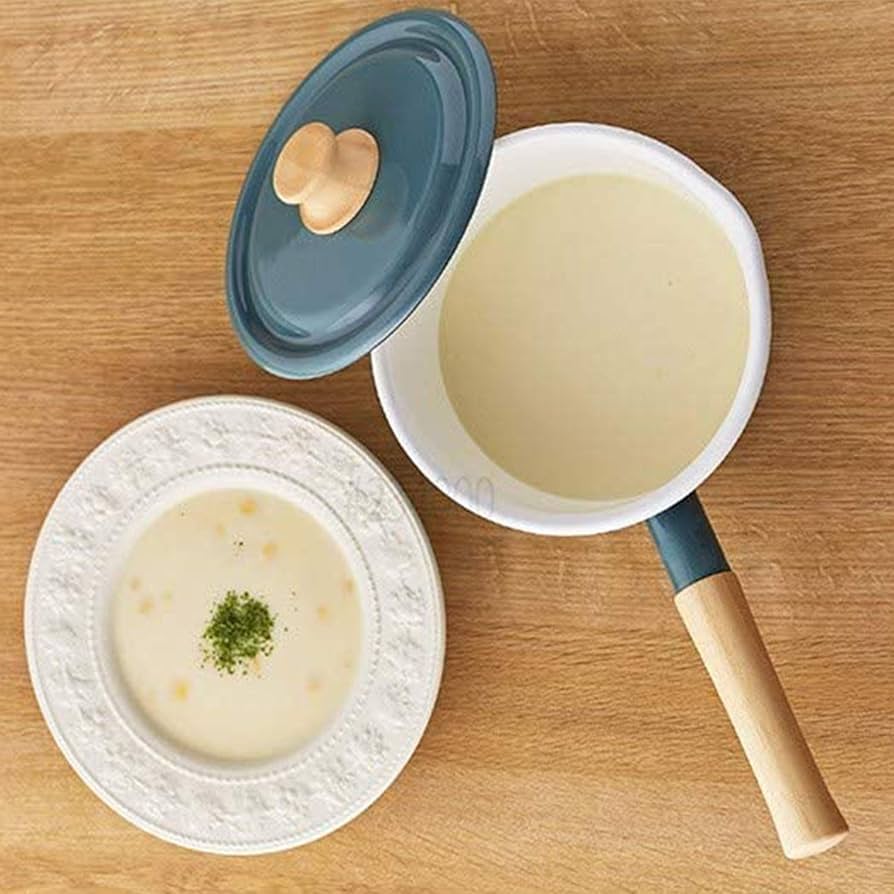新品未使用　LE CREUSET ホワイト　コットン　ソースパン　16 片手鍋 Le Creuset LE CREUSET ル・クルーゼ EOS ソースパン 16cm（IH